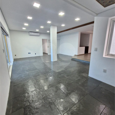 Casa à venda ou para alugar com 5 quartos, sendo 4 suítes,  em Santa Rosa, Vinhedo, SP