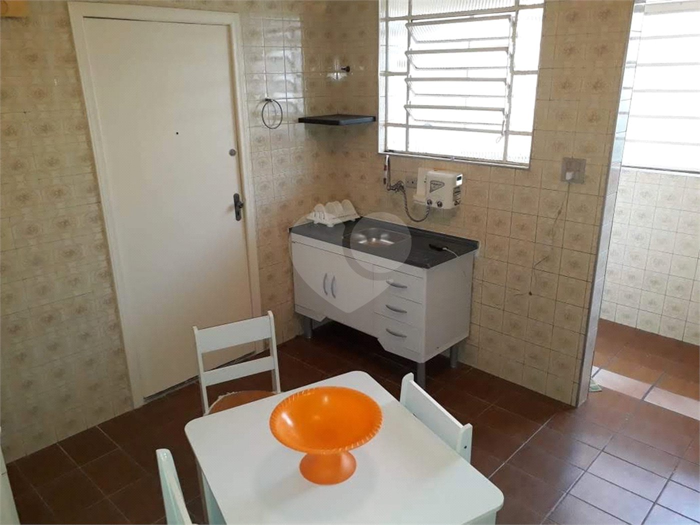 Apartamento para locação na Saúde de 80m² com 2 dormitórios.