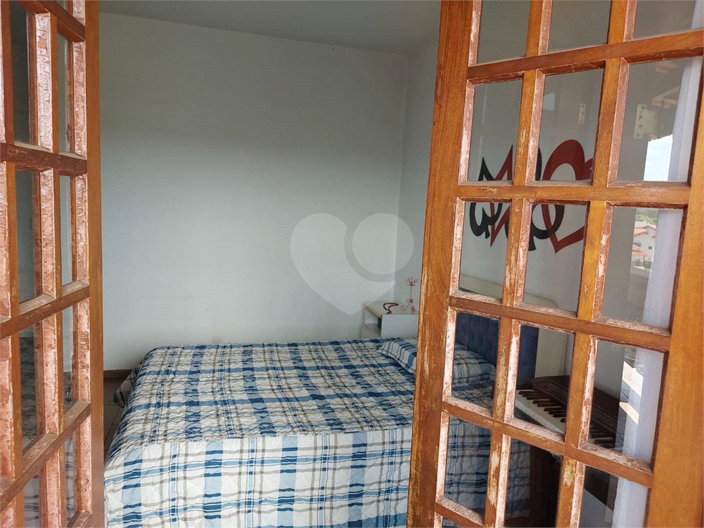 Sobrado à venda com 5 quartos, sendo 4 suítes, em Santa Rosa, Vinhedo, SP