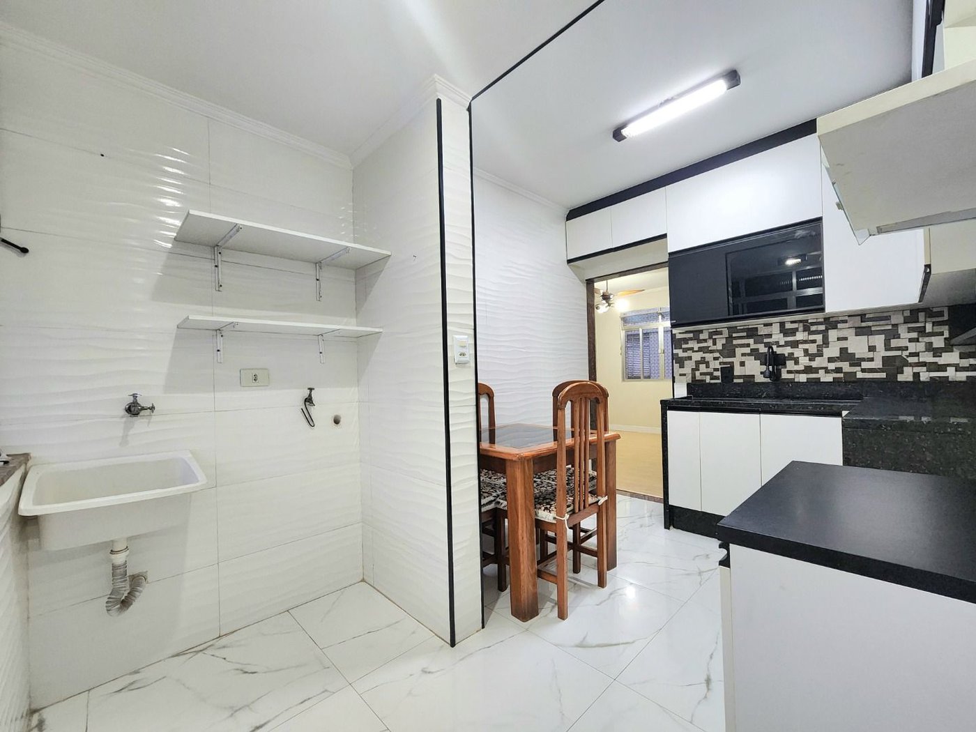 Apartamento com 3 dormitórios para alugar, 65 m² por R$ 3.500,02/mês - Aparecida - Santos/SP