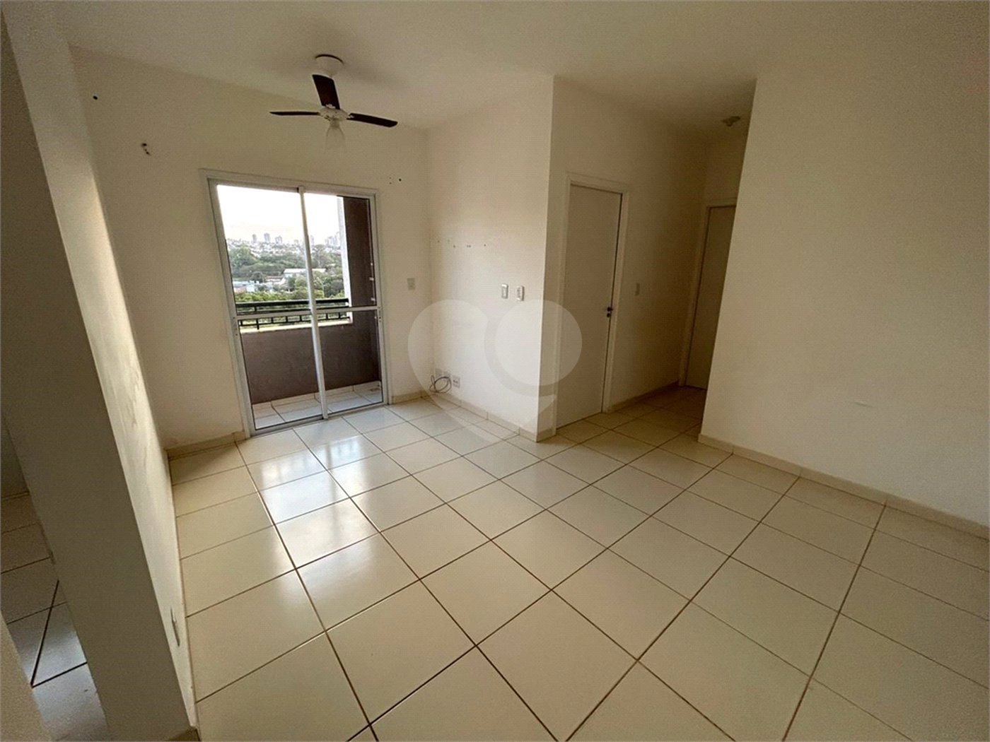 Apartamento à venda com 2 quartos, sendo 1 suíte,  em Jardim Manoel Penna, Ribeirão Preto, SP