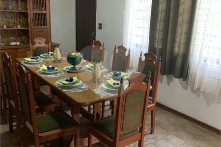 Sobrado à venda com 4 quartos, sendo 3 suítes,  em Jardim Alvinópolis, Atibaia, SP