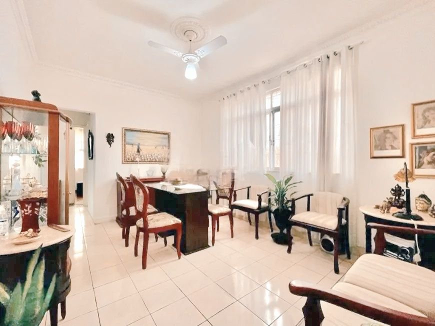 Apartamento com 2 dormitórios à venda, 70 m² por R$ 430.000,00 - Gonzaga - Santos/SP