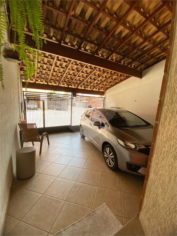 Casa Térrea à venda com 3 quartos, sendo 1 suíte, em Wanel Ville, Sorocaba, SP