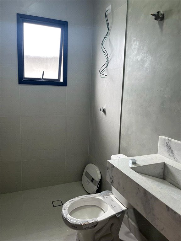Sobrado à venda com 2 quartos, sendo 1 suíte,  em Arujamérica, Arujá, SP