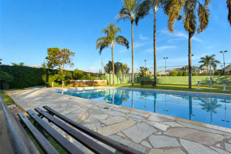 Casa à venda com 5 suítes no condomínio Parque Village Castelo, Itu - SP