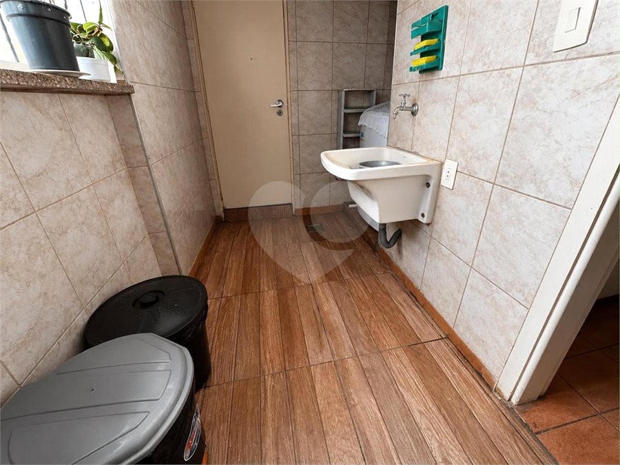 Apartamento à venda com 3 quartos, sendo 1 suíte, no Centro, Ribeirão Preto, SP