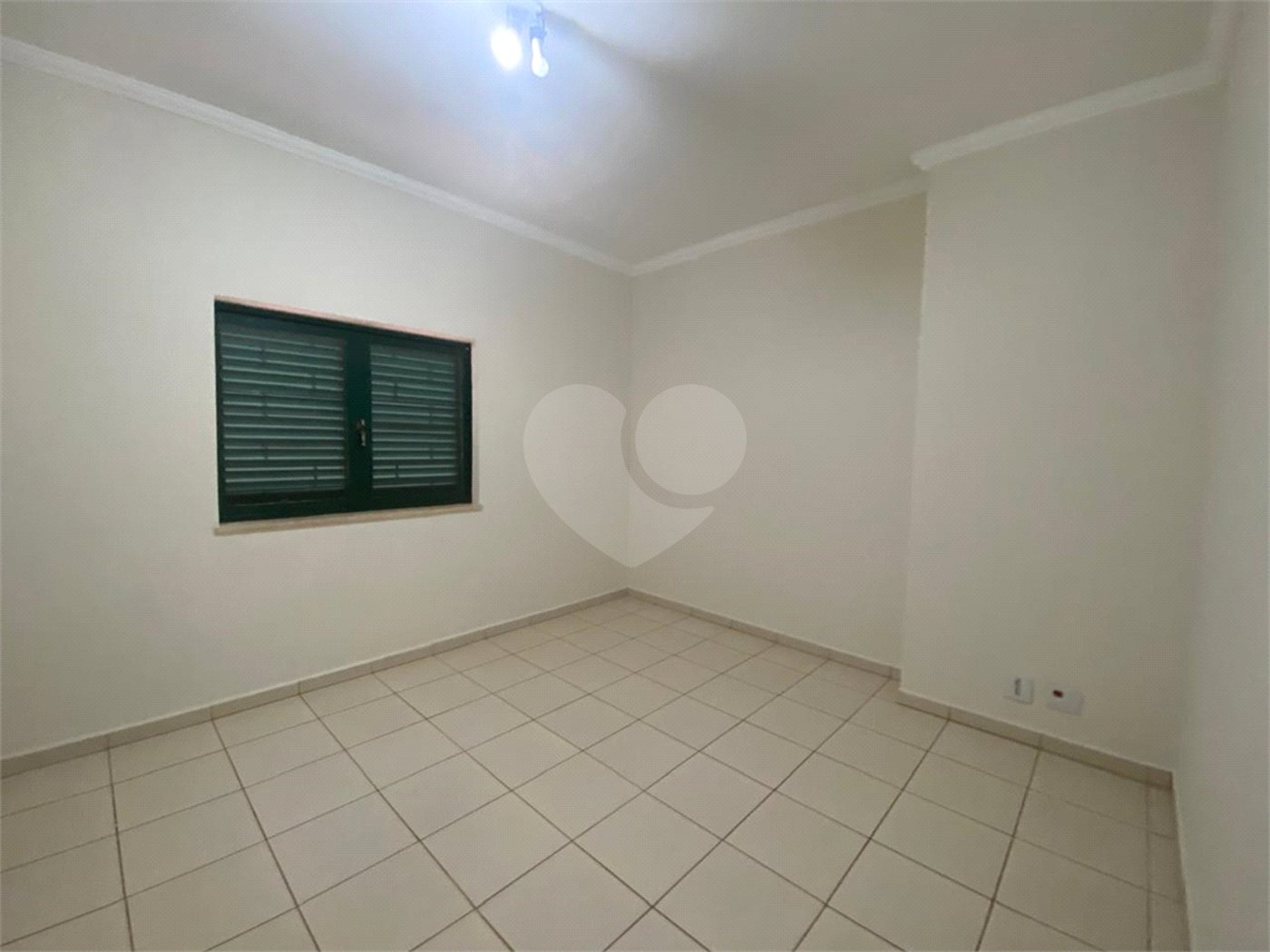 Casa à venda com 3 quartos em Jardim do Carmo, Araraquara, SP