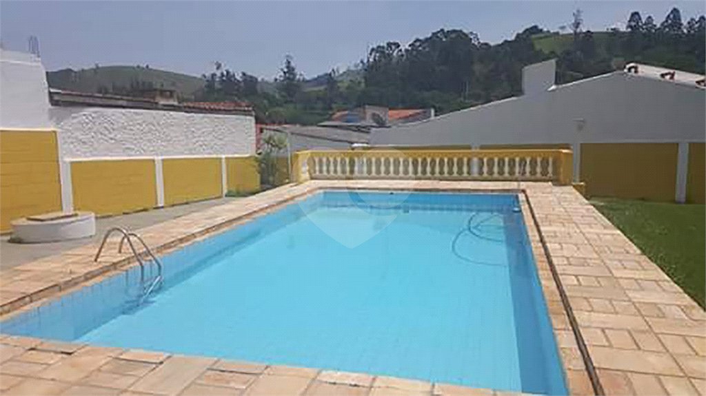 Casa à venda com 4 quartos no Centro, Piracaia, SP