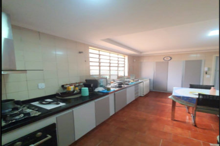Casa à venda com 3 quartos, sendo 1 suíte,  em Jardim Santa Rosália, Sorocaba, SP