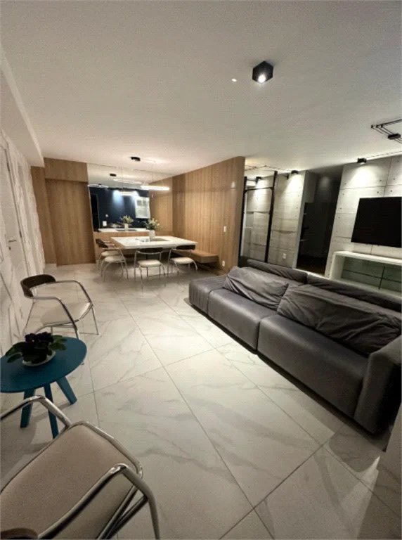 Apartamento à venda com 3 quartos, sendo 1 suíte, em Jardim Vazani, São Paulo, SP