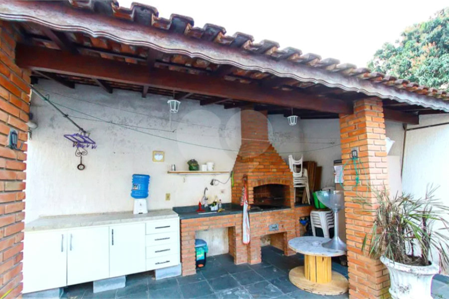Sobrado à venda com 5 quartos, sendo 2 suítes, em Tremembé, São Paulo, SP