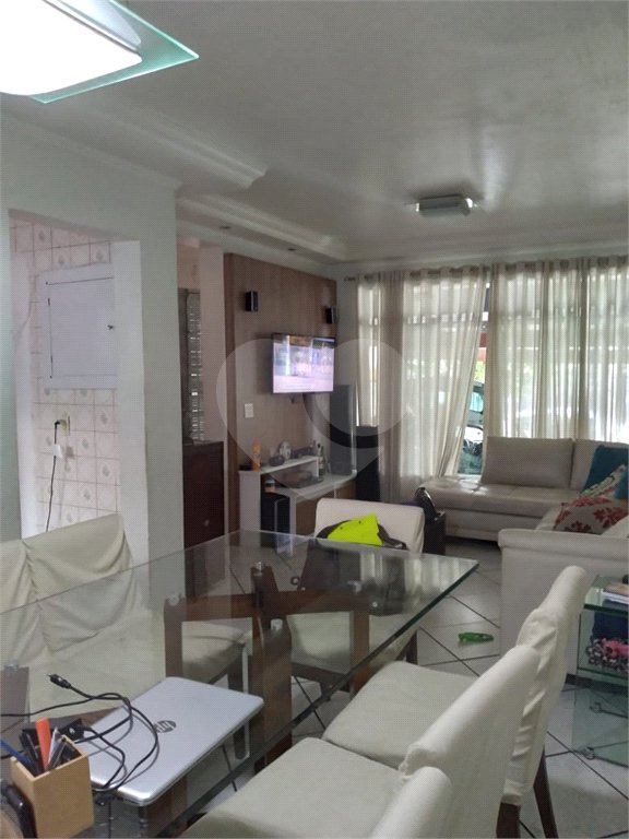 Sobrado à venda com 4 quartos, sendo 1 suíte,  em Limão, São Paulo, SP