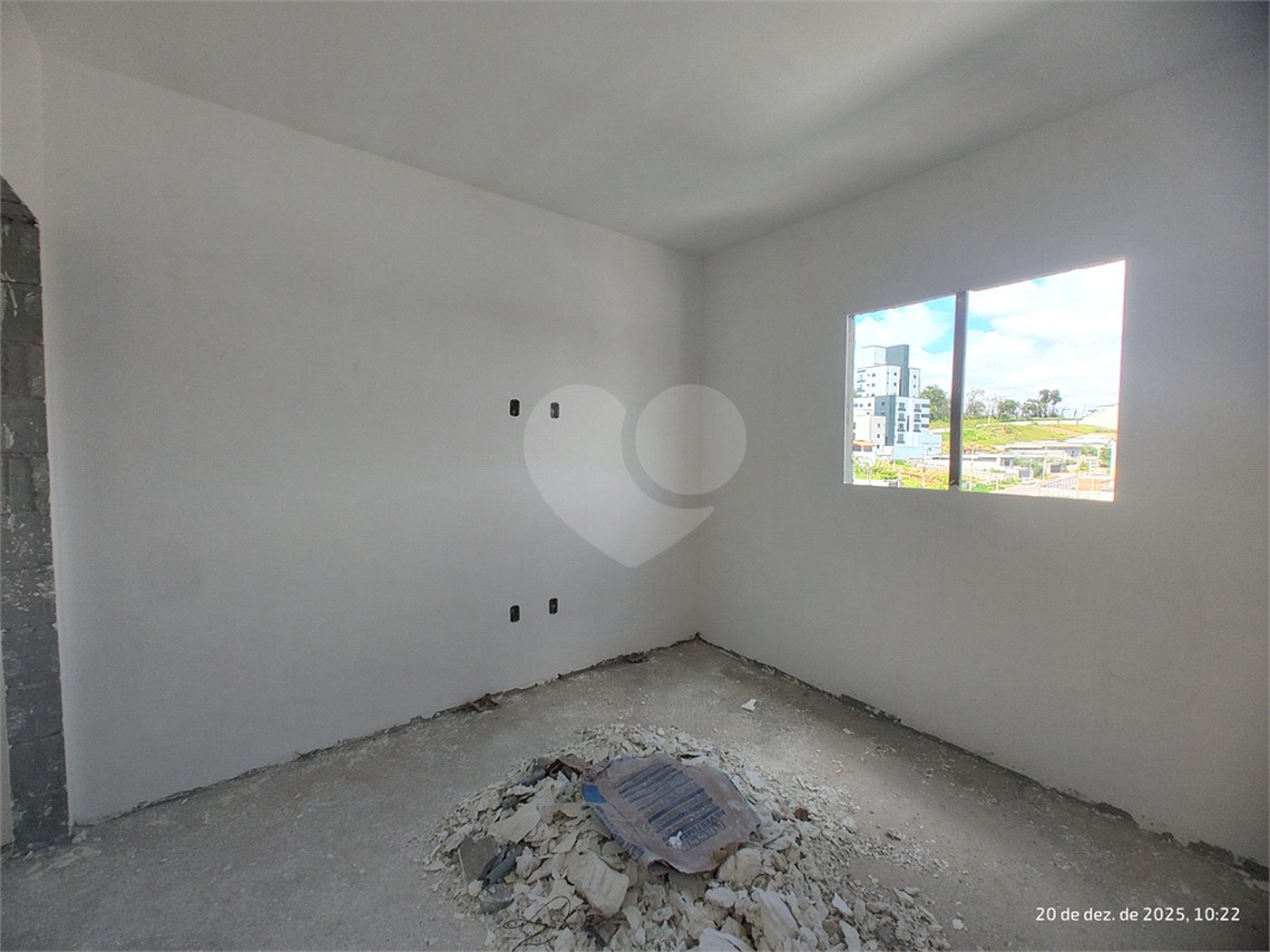 Casa à venda com 2 quartos no condomínio Residencial Sonhar Bella, Atibaia - SP