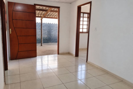 Casa à venda com 2 quartos em Vila Guanabara, Três Lagoas, MS
