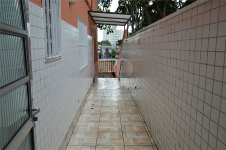 Casa à venda com 3 quartos, sendo 1 suíte, em Jardim Prudência, São Paulo, SP