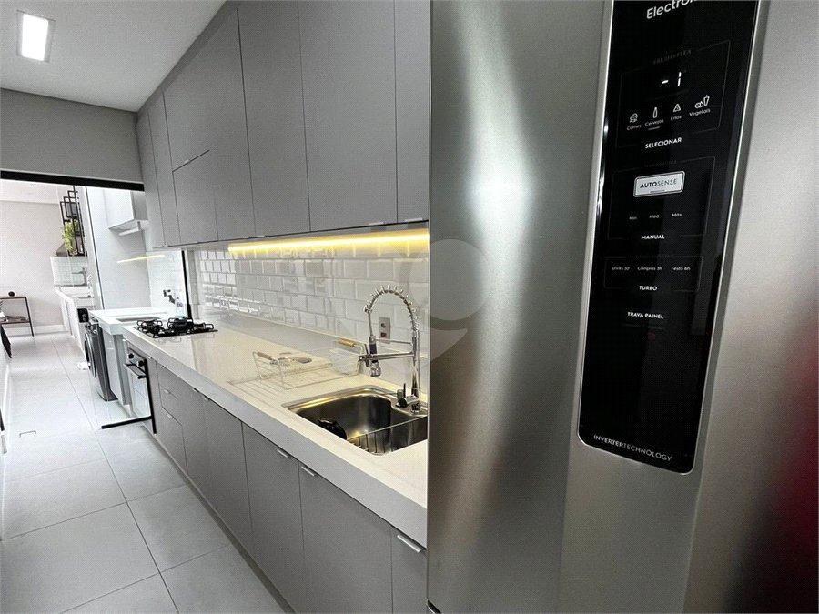 Casa à venda com 2 quartos, sendo 1 suíte,  no condomínio Village Amato Reserva, Sorocaba - SP