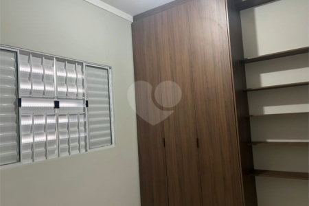 Casa à venda com 2 quartos, sendo 1 suíte, em Vila Santana, Itapetininga, SP