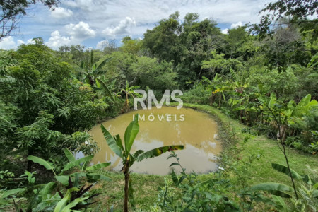 Chácara à venda com 3 quartos, sendo 1 suíte,  em Área Rural de Monte Mor, Monte Mor, SP
