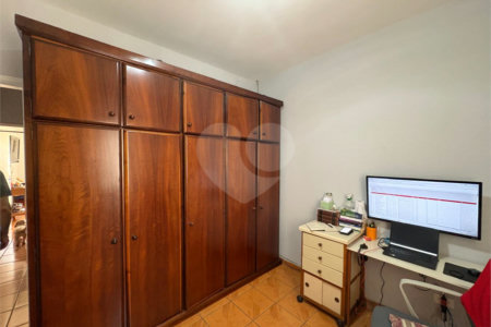 Sobrado à venda com 2 quartos em Ferreira, São Paulo, SP
