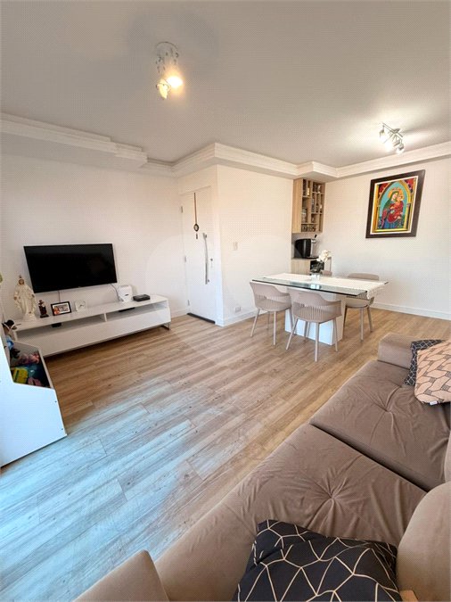 Apartamento à venda com 3 quartos, sendo 1 suíte,  em Parque Santana, Mogi das Cruzes, SP