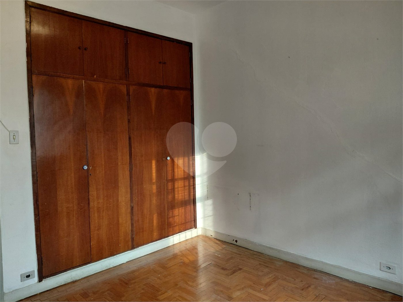 Sobrado à venda com 2 quartos em Vila Ipojuca, São Paulo, SP