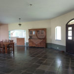 Casa à venda com 3 quartos, sendo 1 suíte, em Alpes D'ouro, Bom Jesus dos Perdões, SP