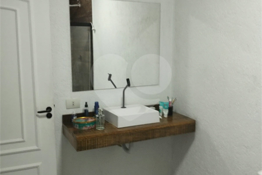 Casa à venda com 2 quartos em Vila Rica, São Paulo, SP