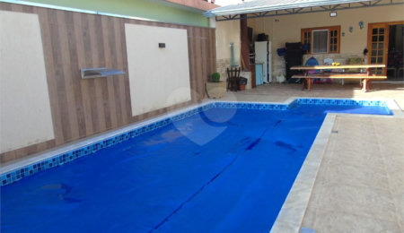 Casa à venda com 2 suítes em Jardim Amanda i, Hortolândia, SP
