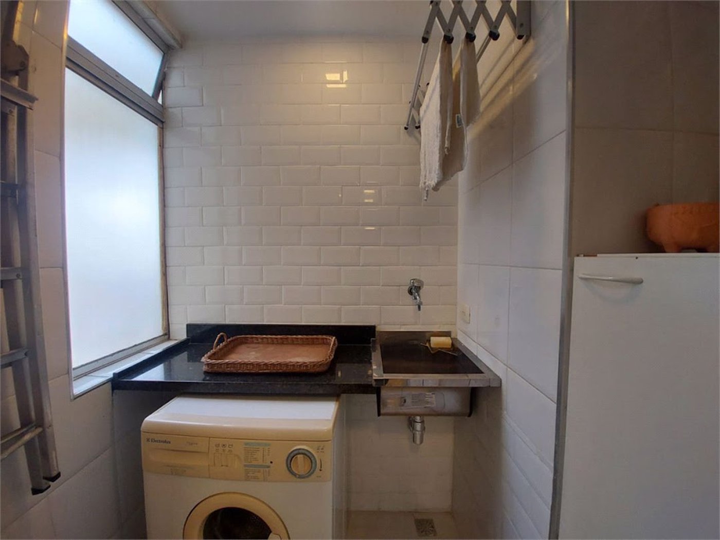 Apartamento Residencial à venda, Balneário Cidade Atlântica, Guarujá - AP1193.