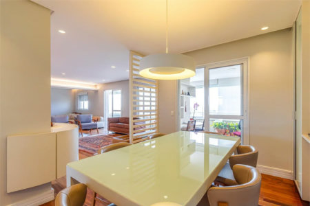 Apartamento à venda com 4 quartos, sendo 3 suítes, em Real Parque, São Paulo, SP