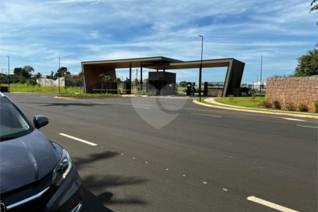 Terreno à venda no condomínio Vila Sapezal, Indaiatuba - SP