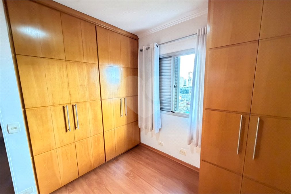 Apartamento à venda com 3 quartos, sendo 1 suíte, em Vila Paulista, São Paulo, SP