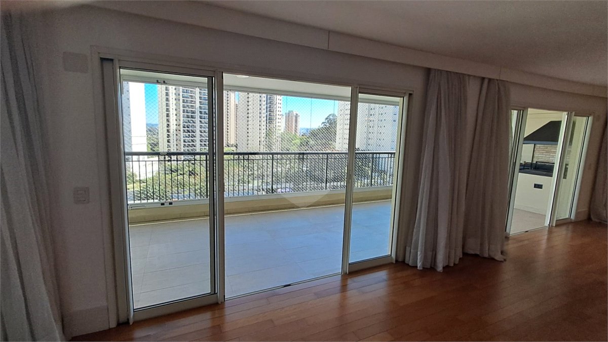 Apartamento para alugar com 4 suítes em Chácara Flora, São Paulo, SP