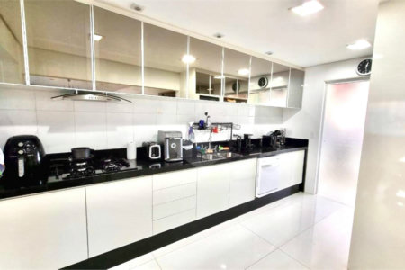 Apartamento à venda com 3 suítes em Vila Romana, São Paulo, SP