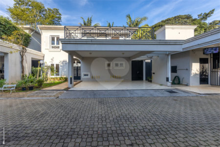 Casa à venda com 4 suítes no condomínio Saint Germain, São Paulo - SP