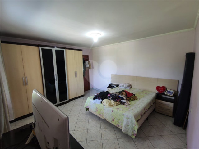 Sobrado à venda com 3 quartos em Tremembé, São Paulo, SP