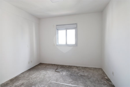 Apartamento à venda com 4 quartos, sendo 2 suítes, em Santa Teresinha, São Paulo, SP