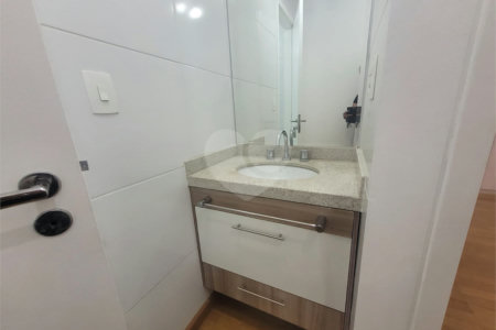 Apartamento à venda ou para alugar com 2 quartos, sendo 1 suíte, em Parque Industrial Tomas Edson, São Paulo, SP