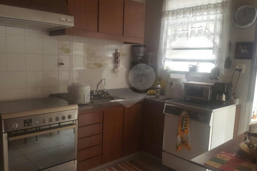 Casa à venda com 3 quartos, sendo 1 suíte, em Tremembé, São Paulo, SP