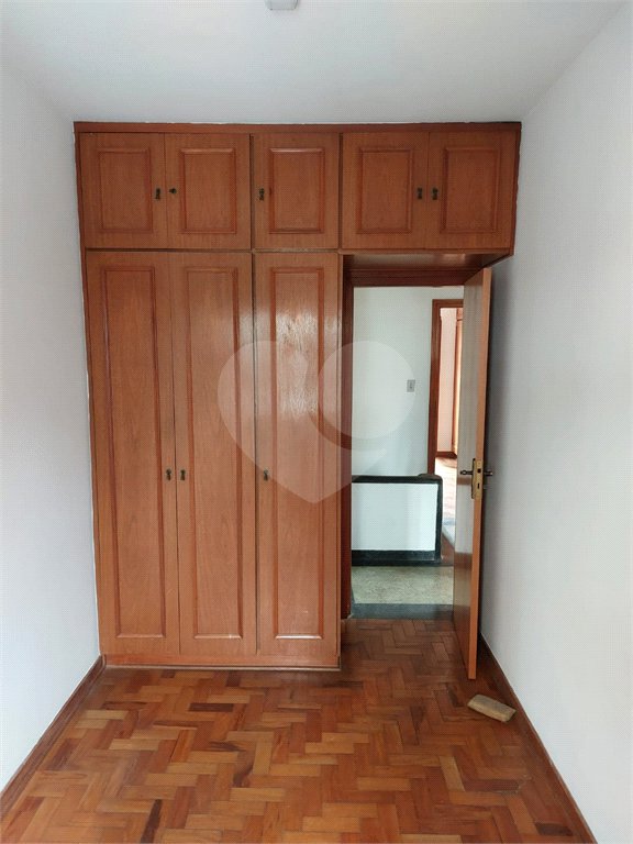 Sobrado à venda com 5 quartos, sendo 1 suíte, em Vila Brasilina, São Paulo, SP