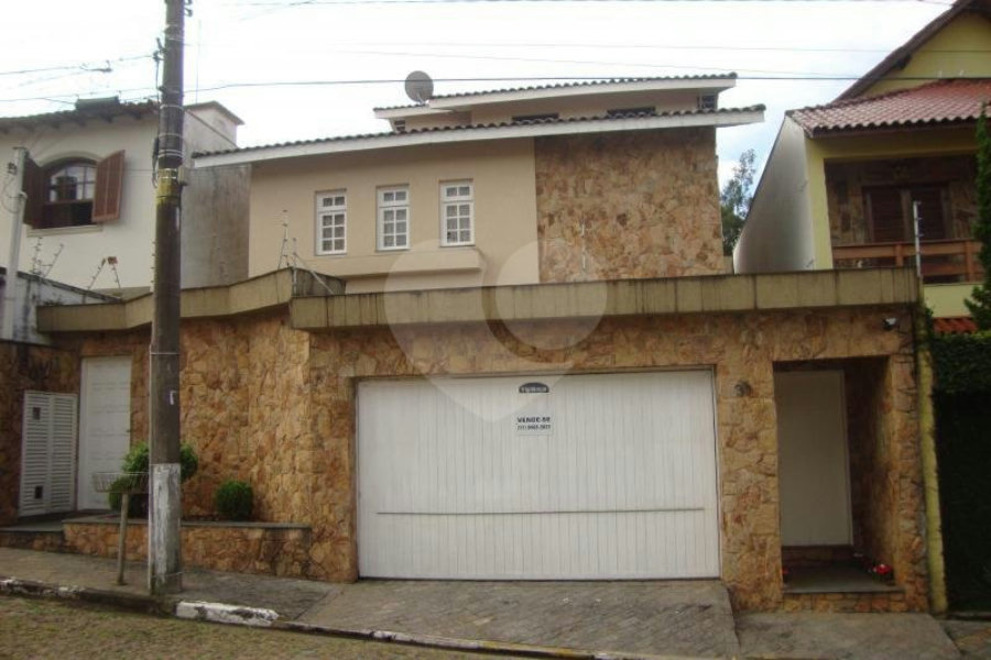 Sobrado à venda com 3 suítes em Imirim, São Paulo, SP