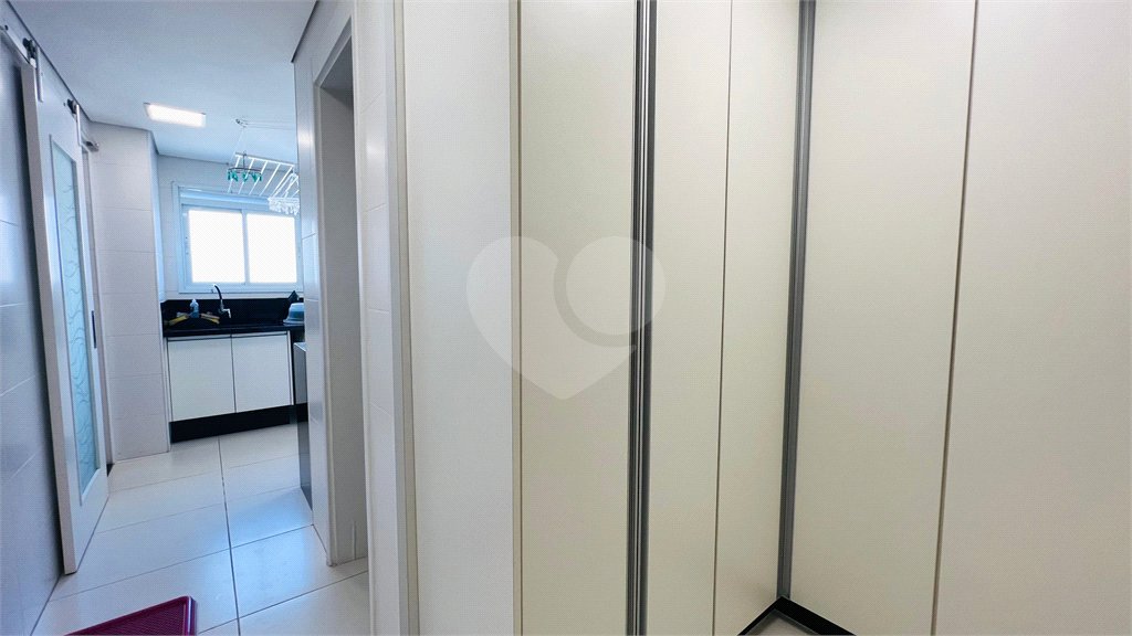 Apartamento à venda com 3 suítes em Campo Belo, São Paulo, SP
