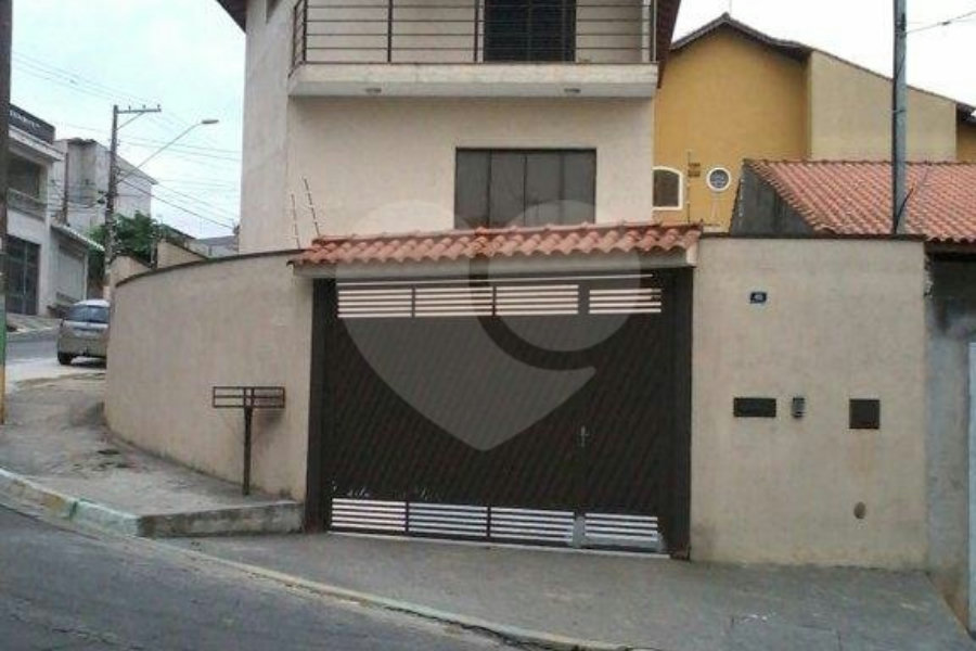 Casa à venda com 2 quartos, sendo 1 suíte,  em Jardim City, Guarulhos, SP