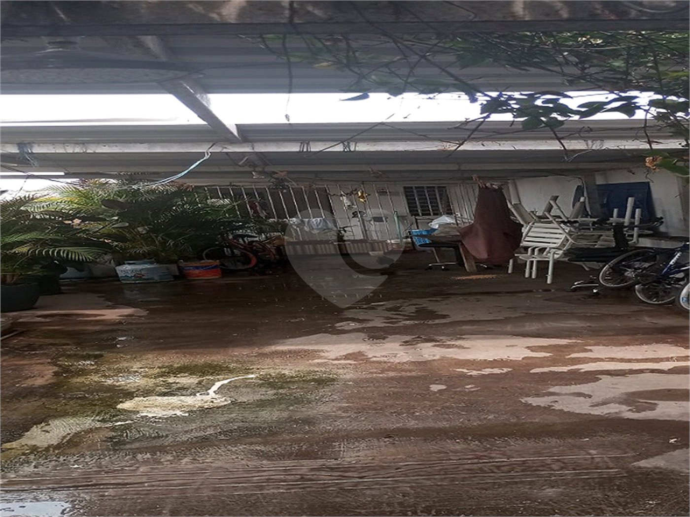 Casa à venda com 3 quartos, sendo 1 suíte,  em Lapa de Baixo, São Paulo, SP