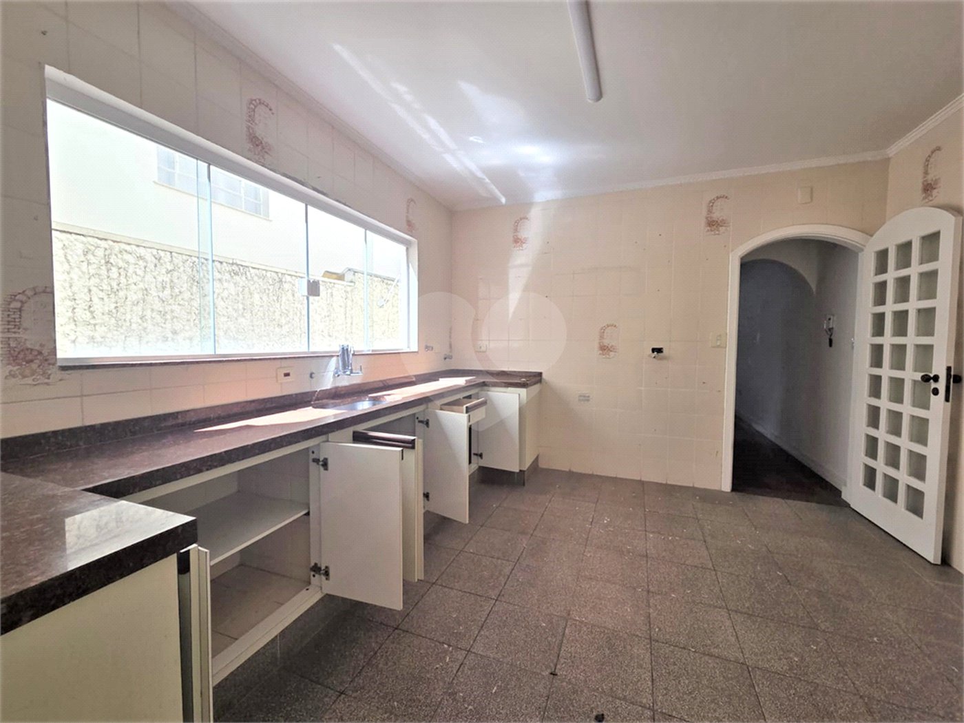 Sobrado à venda ou para alugar com 3 quartos, sendo 2 suítes,  em Vila Lucia, São Paulo, SP