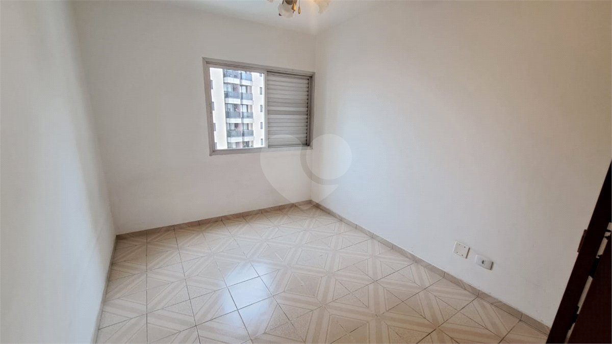 Apartamento à venda com 3 quartos, sendo 1 suíte, em Vila Mariana, São Paulo, SP