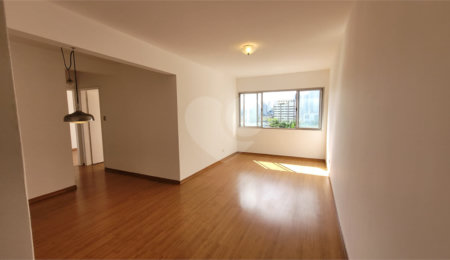 Apartamento à venda com 2 quartos em Santo Amaro, São Paulo, SP