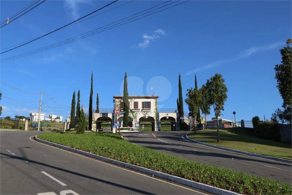 Terreno à venda no condomínio Residencial Campo de Toscana, Vinhedo - SP