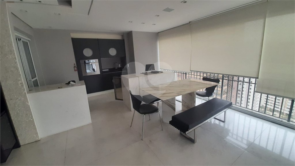Apartamento à venda com 3 suítes em Santana, São Paulo, SP